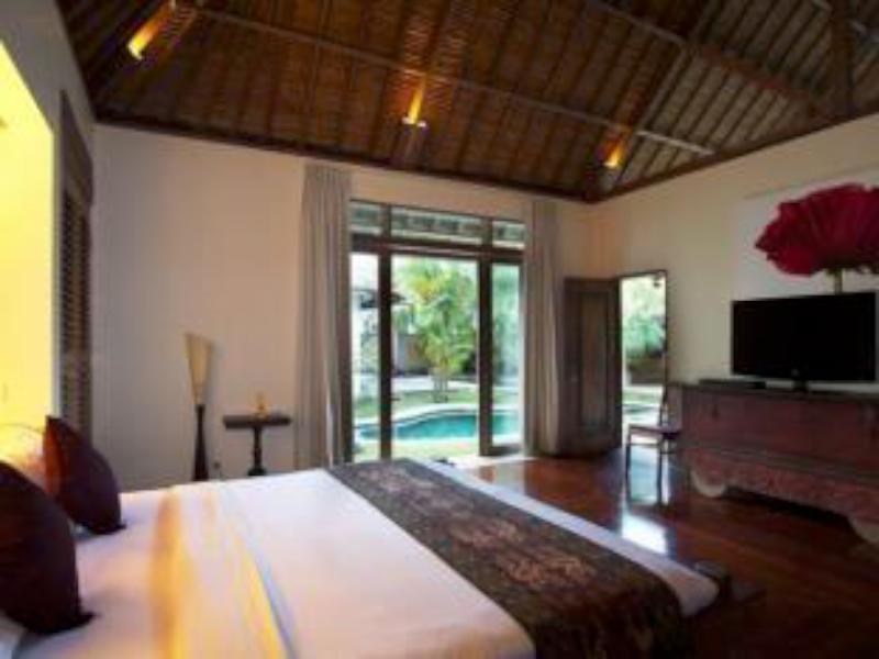 Villa Tirta Naga Bali Семиньяк Экстерьер фото